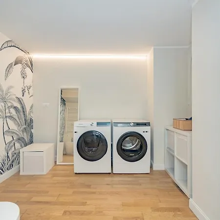 Modern Fondazione Prada M3 Lodi Apartment